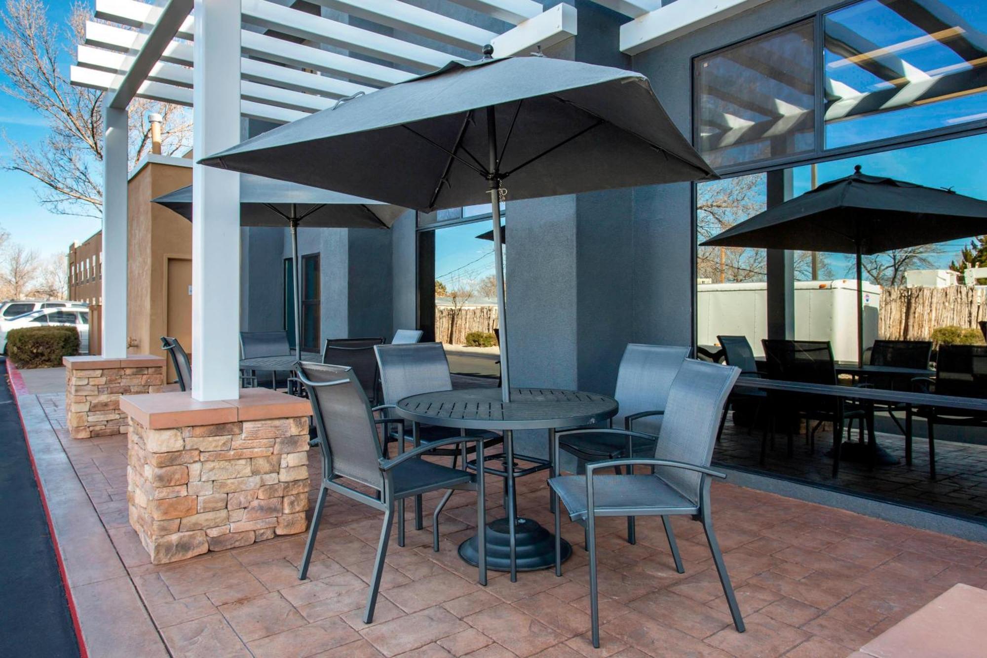 Fairfield Inn & Suites By Marriott Santa Fe Bagian luar foto
