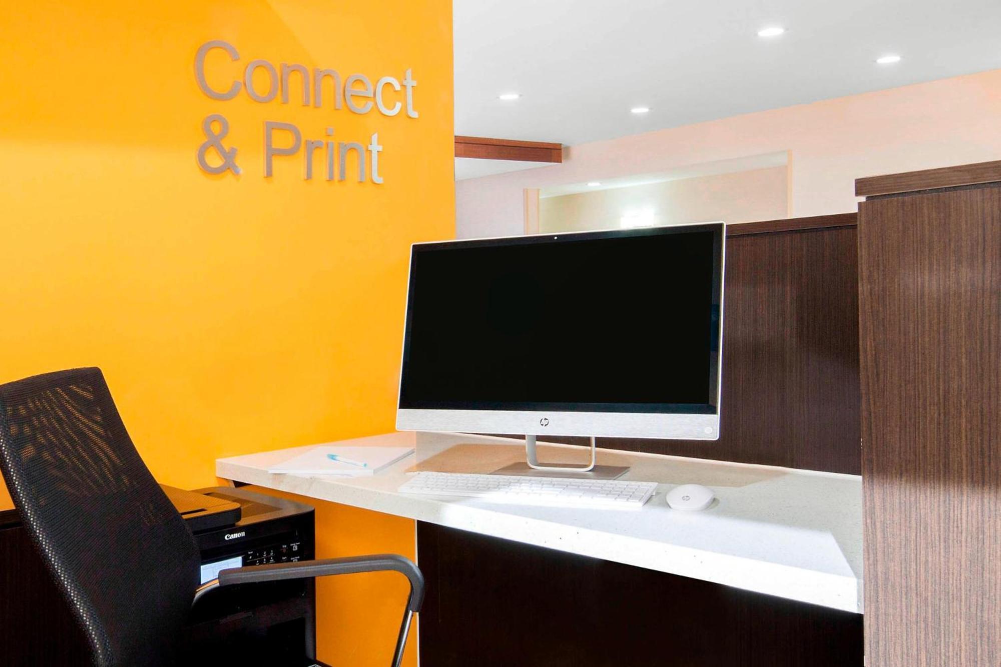 Fairfield Inn & Suites By Marriott Santa Fe Bagian luar foto