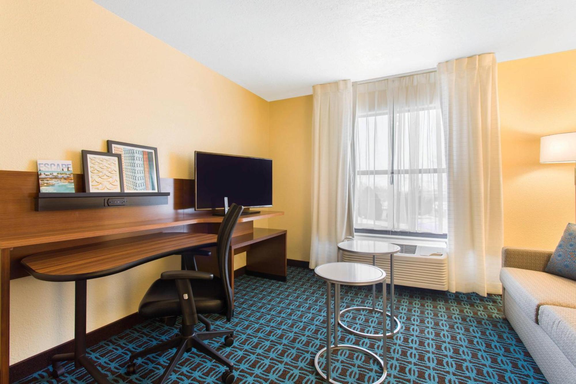 Fairfield Inn & Suites By Marriott Santa Fe Bagian luar foto